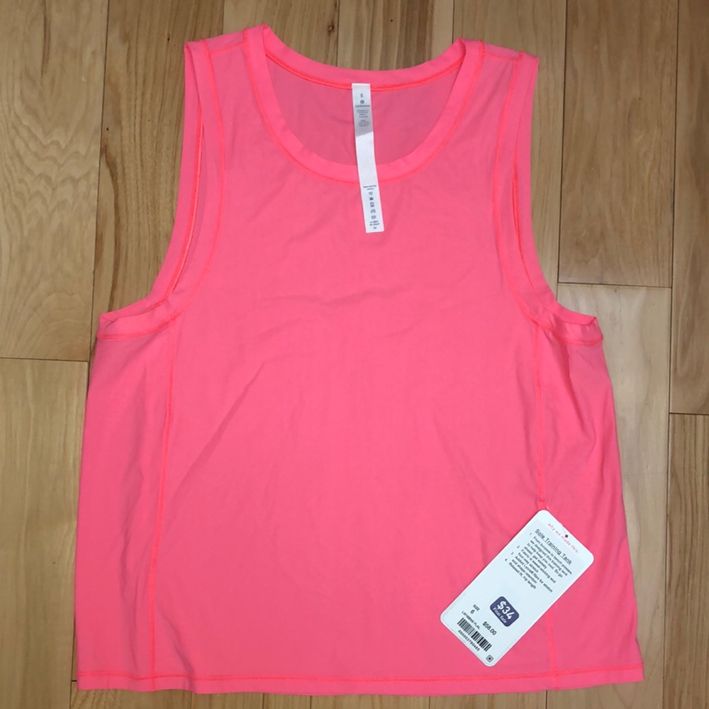 Workout tank top